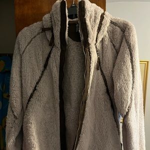 KUHL Born in the Moutains Fleece Jacket